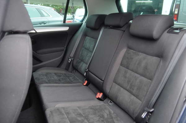 Used Volkswagen Golf 2009 for sale - 76144445: Photo 10
