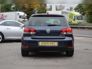 Used Volkswagen Golf 2009 for sale - 76144445: Photo 2