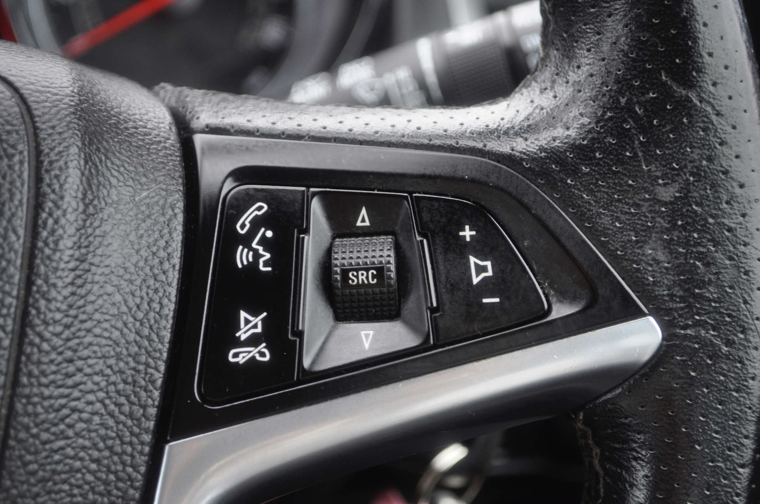 Used Vauxhall Astra 2015 for sale - 75959312: Photo 12