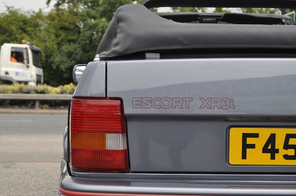 Used Ford Escort 1989 for sale - 74901980: Photo 32