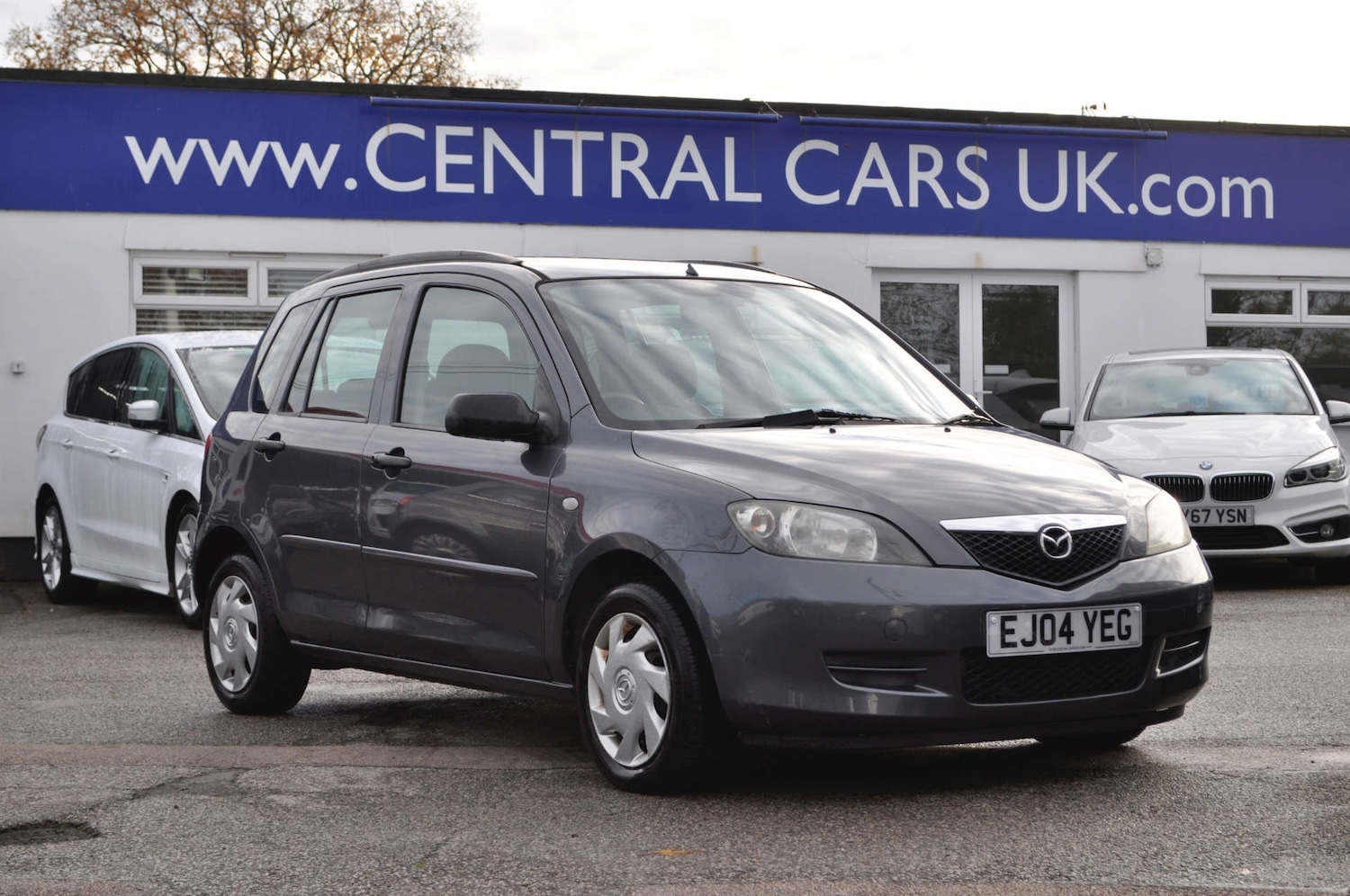 Used Mazda Mazda2 2004 for sale - 76834630: Photo 1