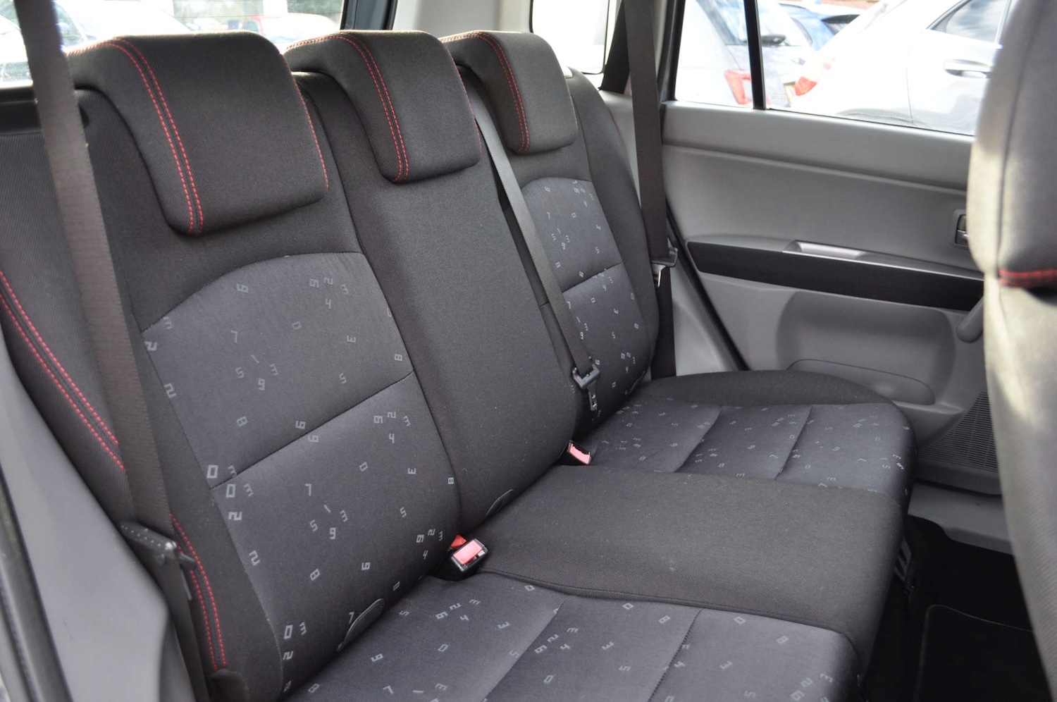 Used Mazda Mazda2 2004 for sale - 76834630: Photo 10