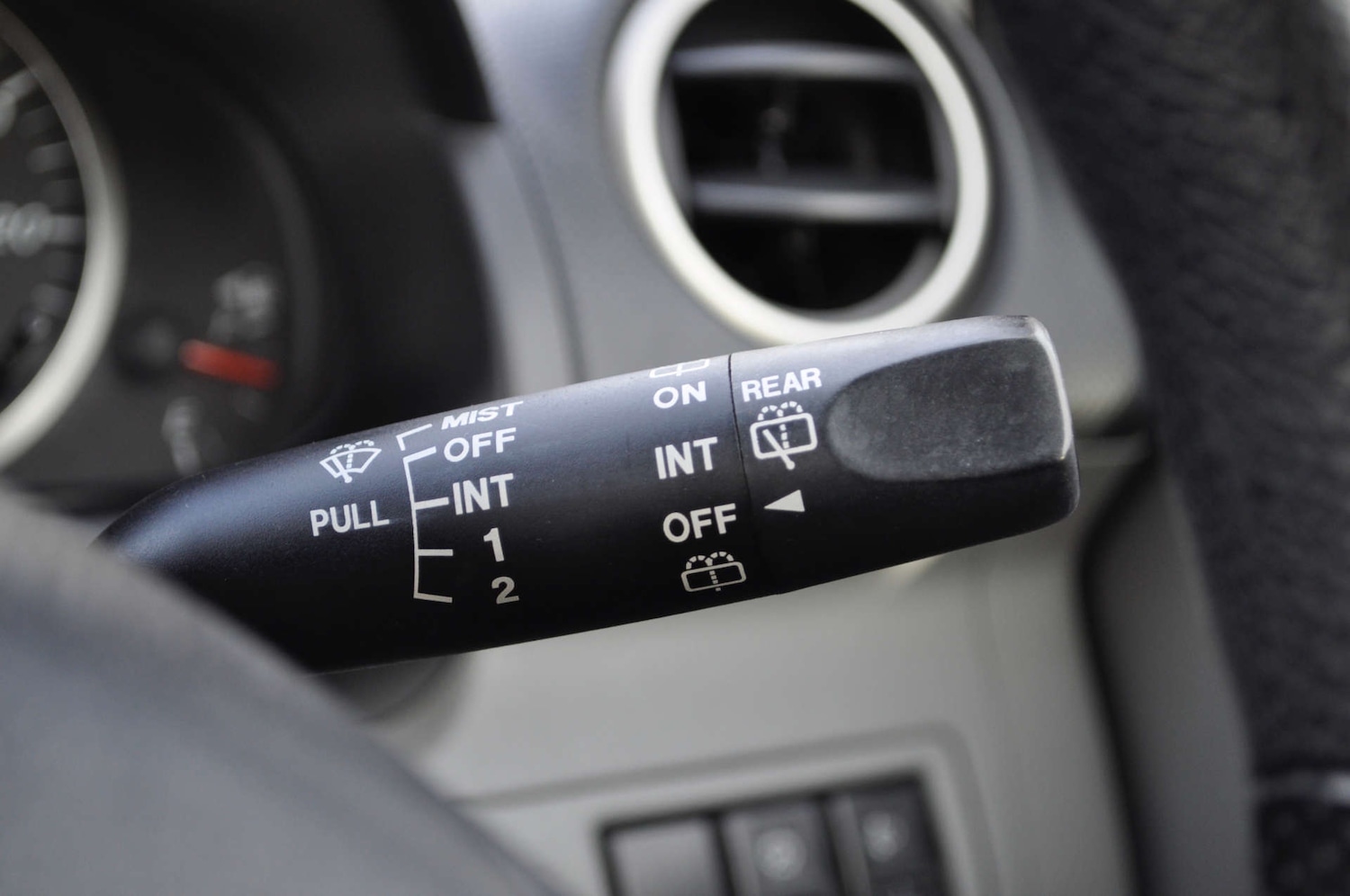 Used Mazda Mazda2 2004 for sale - 76834630: Photo 17