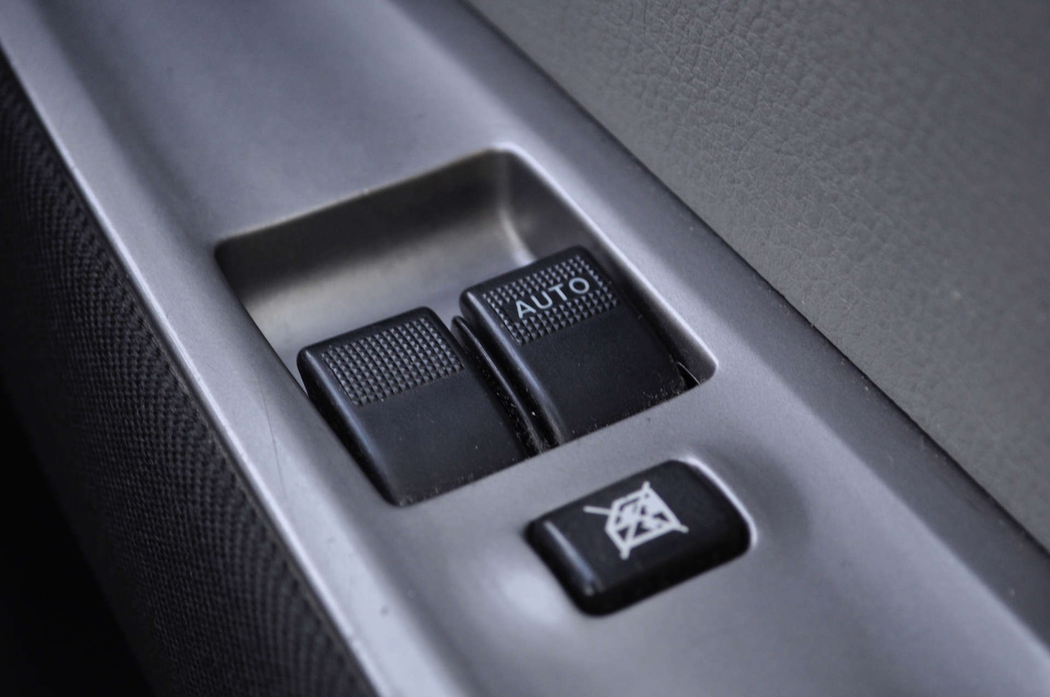 Used Mazda Mazda2 2004 for sale - 76834630: Photo 21