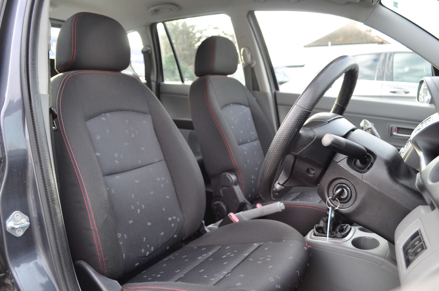 Used Mazda Mazda2 2004 for sale - 76834630: Photo 9