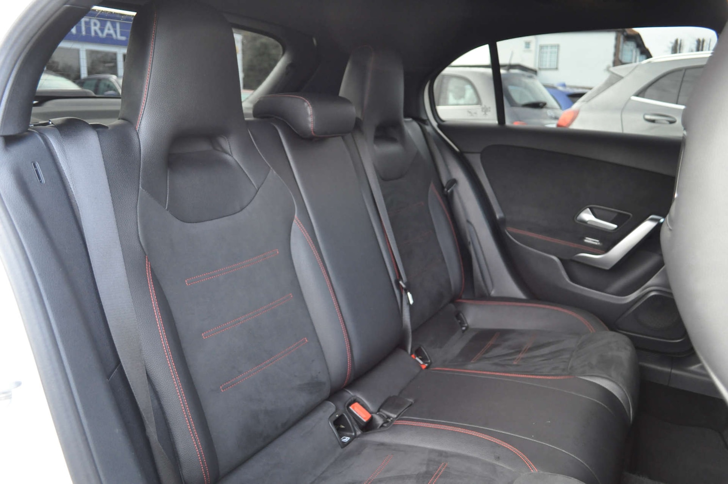 Used Mercedes-Benz A-Class 2018 for sale - 76830960: Photo 11