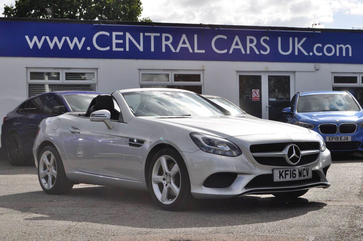 Used Mercedes-Benz SLC 2016 for sale - 76277964: Photo 1
