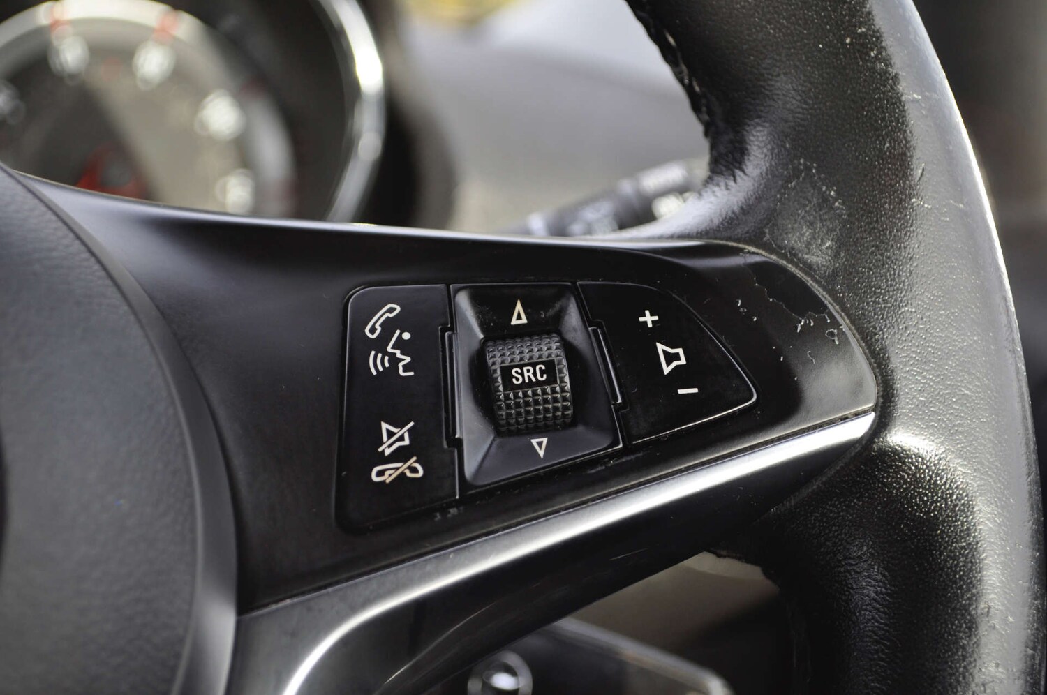 Used Vauxhall ADAM 2015 for sale - 76698044: Photo 16