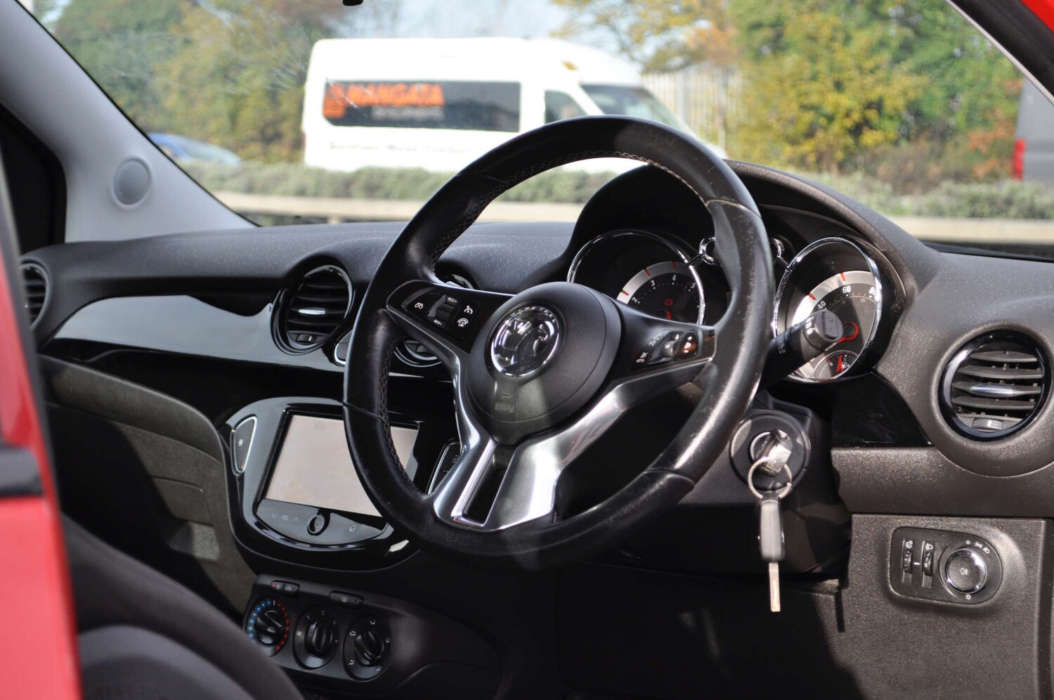 Used Vauxhall ADAM 2015 for sale - 76698044: Photo 8