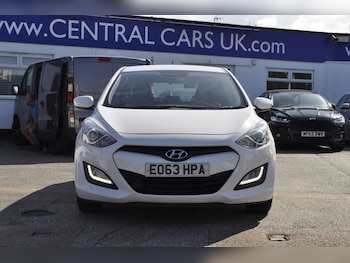 Used Hyundai i30 2013 for sale - 75893619: Photo