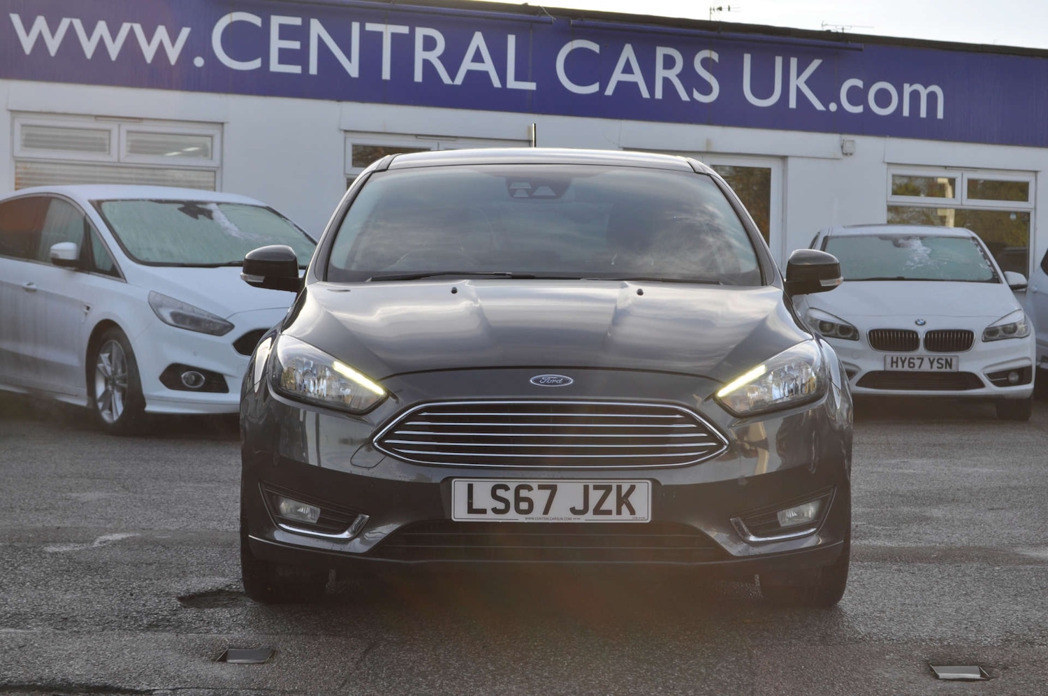 Used Ford Focus 2017 for sale - 76830087: Photo 3