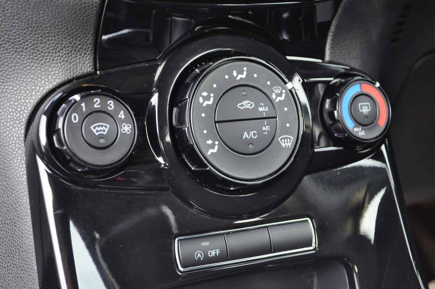 Used Ford Fiesta 2013 for sale - 77022463: Photo 15