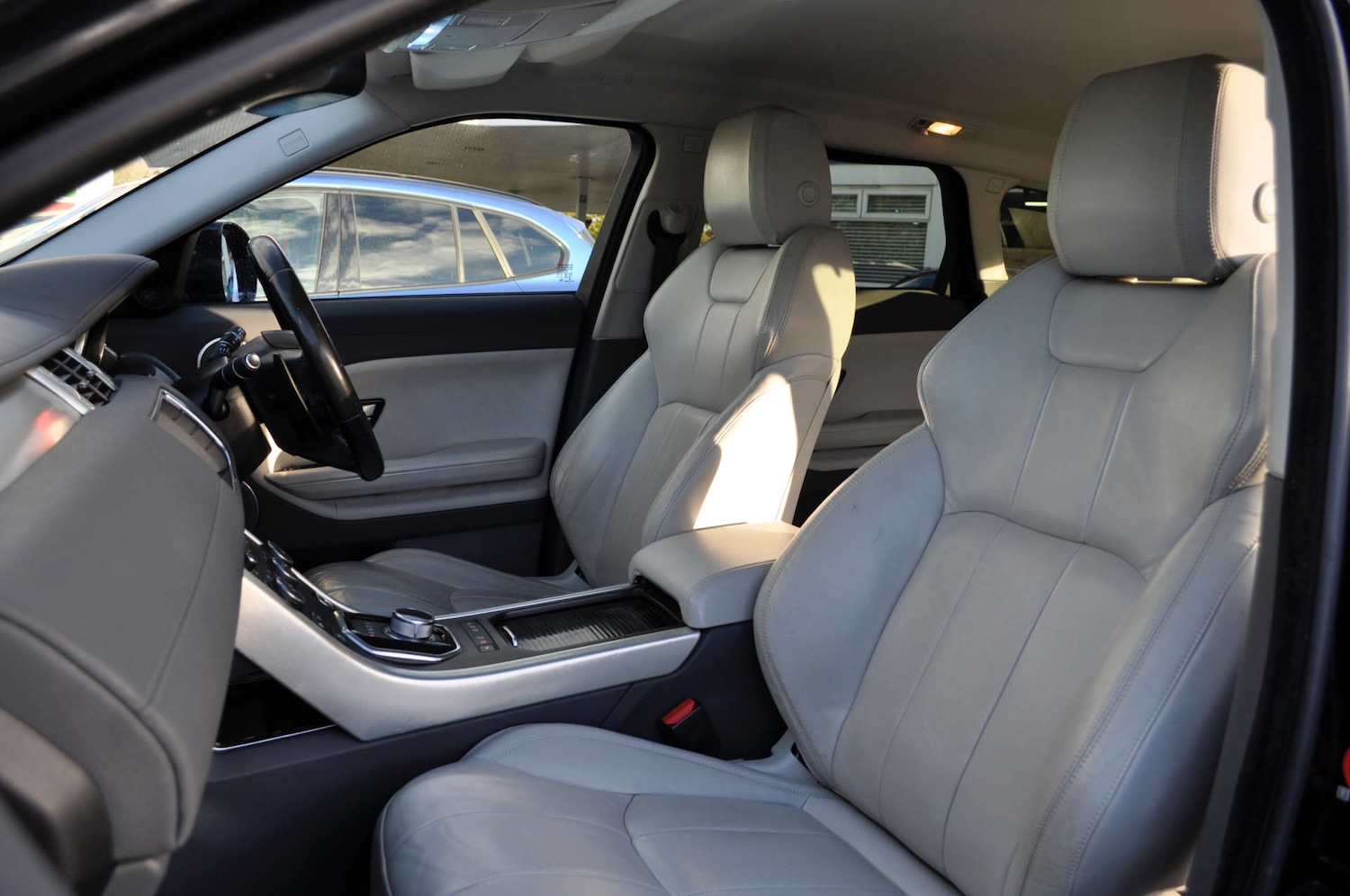Used Land Rover Range Rover Evoque 2015 for sale - 76343748: Photo 11