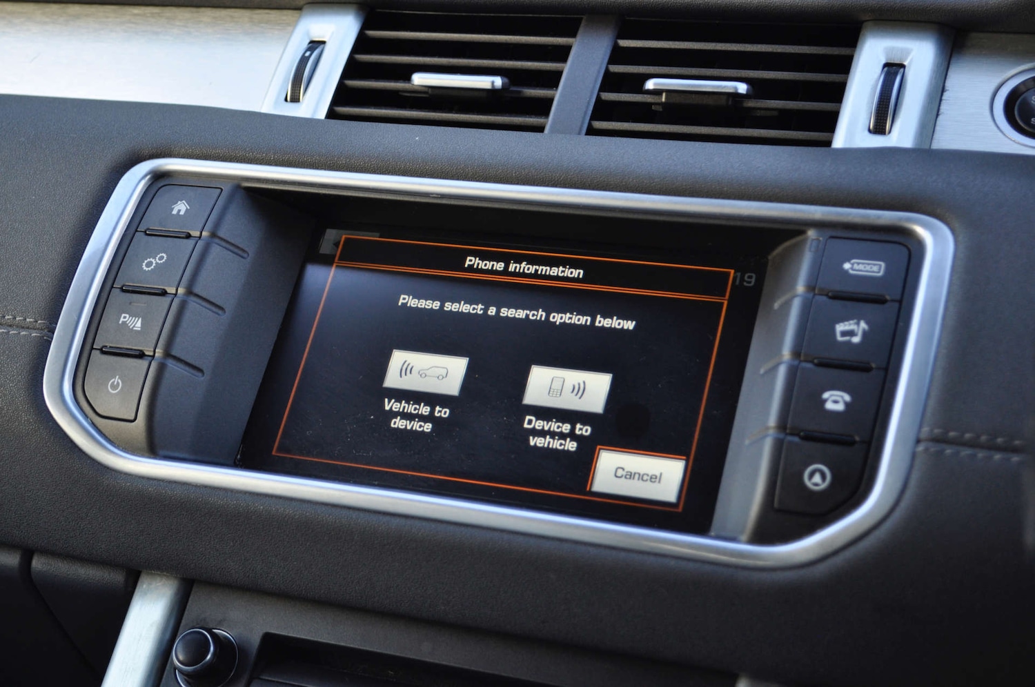 Used Land Rover Range Rover Evoque 2015 for sale - 76343748: Photo 19