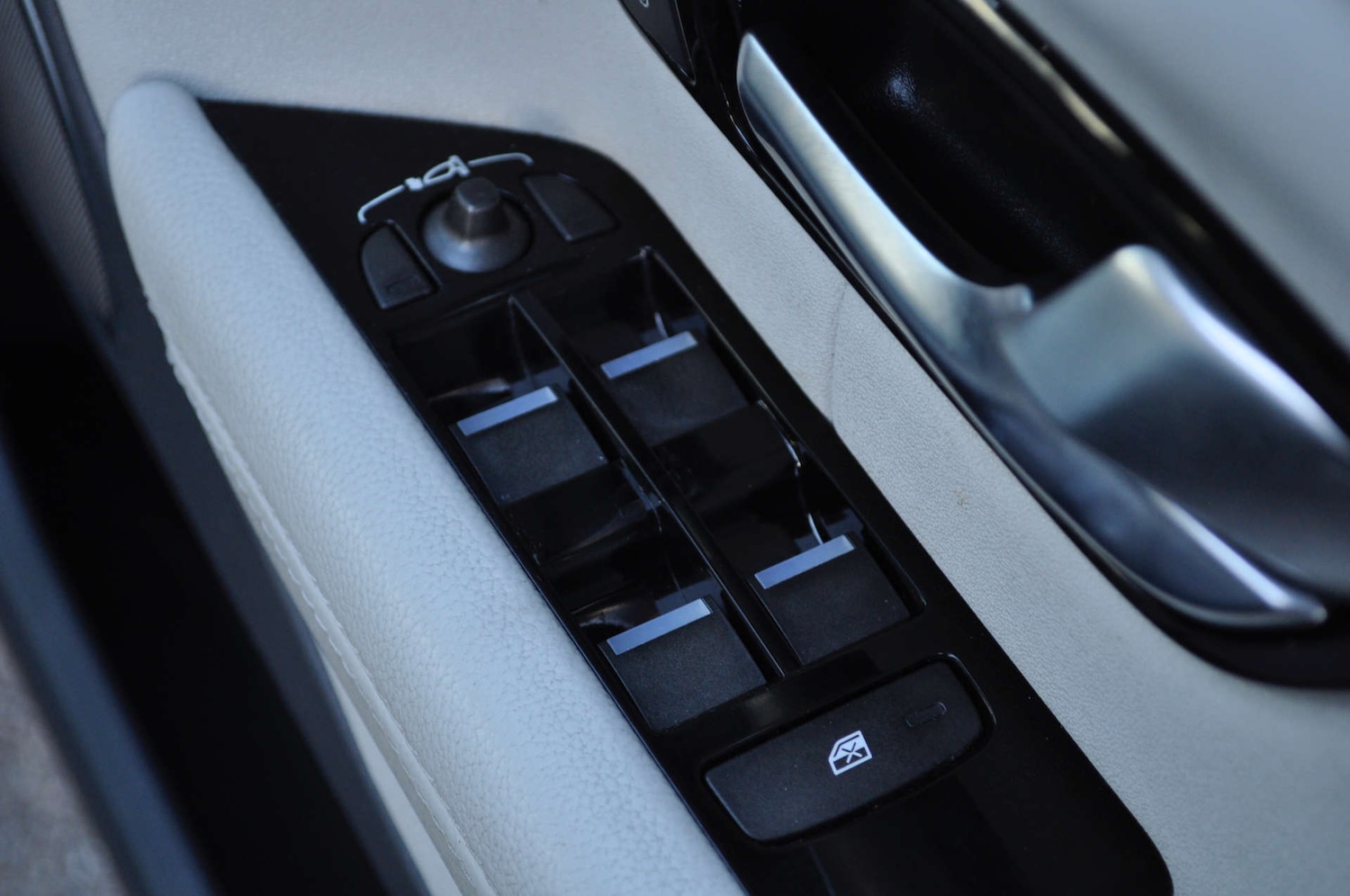 Used Land Rover Range Rover Evoque 2015 for sale - 76343748: Photo 25