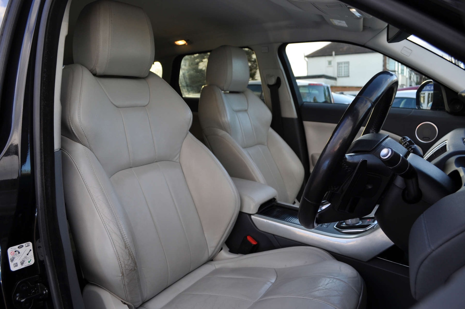 Used Land Rover Range Rover Evoque 2015 for sale - 76343748: Photo 8