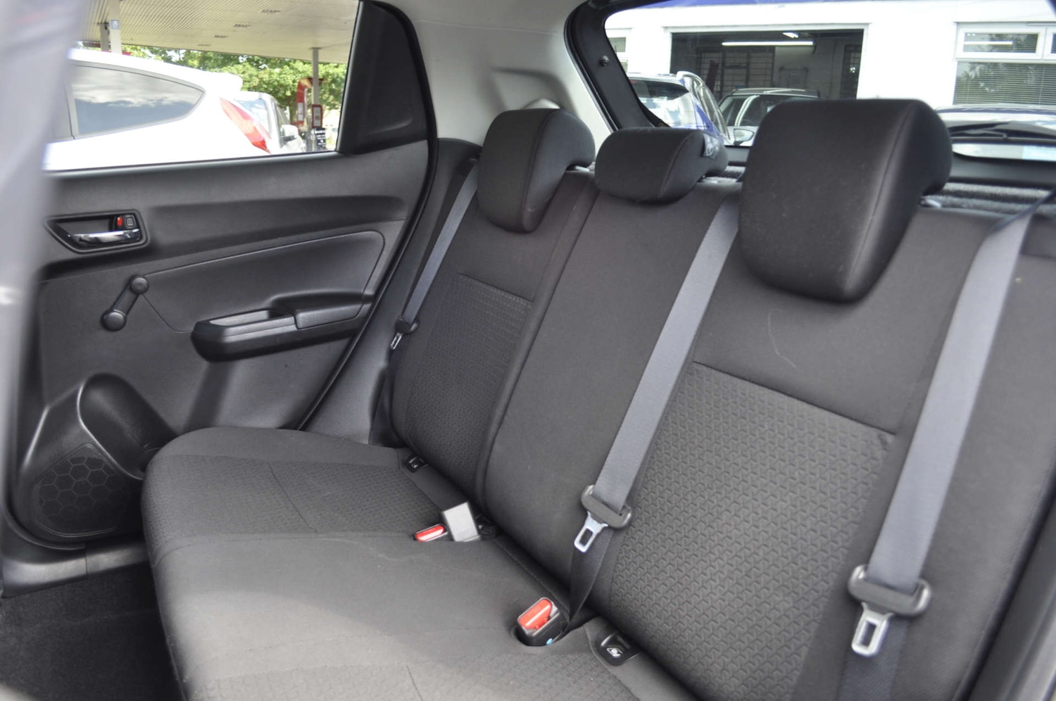 Used Suzuki Swift 2019 for sale - 76709177: Photo 10