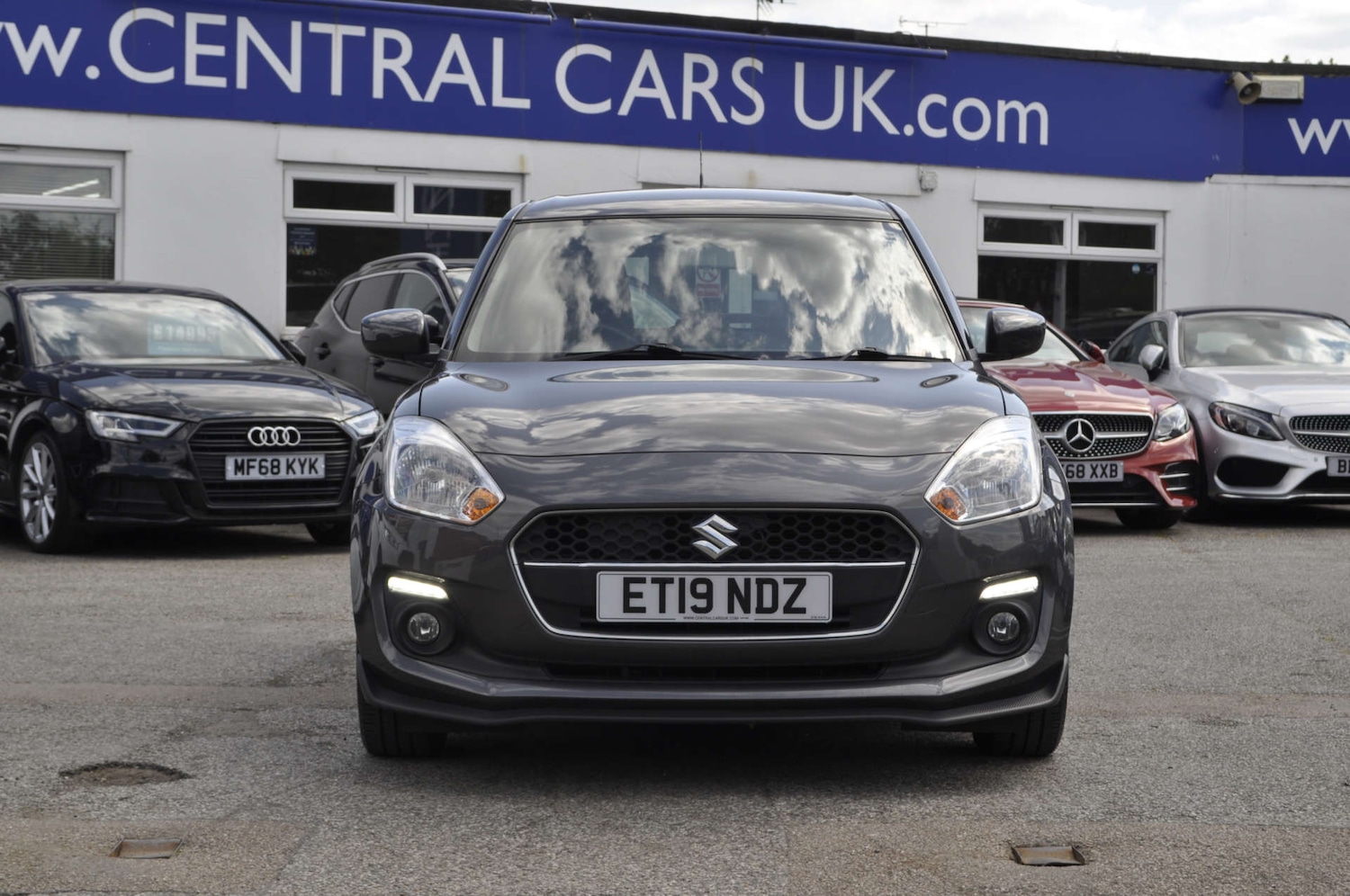 Used Suzuki Swift 2019 for sale - 76709177: Photo 3
