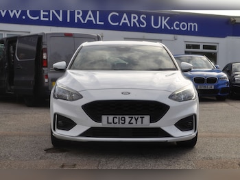 Used Ford Focus 2019 for sale - 76143251: Photo 3
