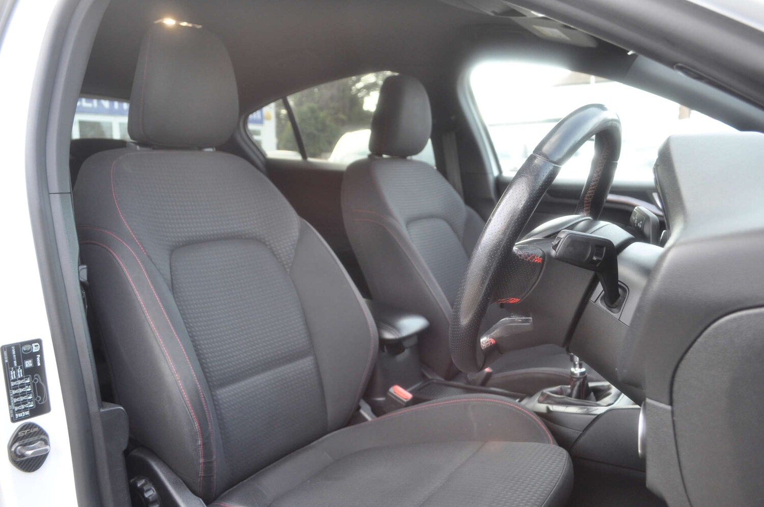 Used Ford Focus 2019 for sale - 76143251: Photo 8