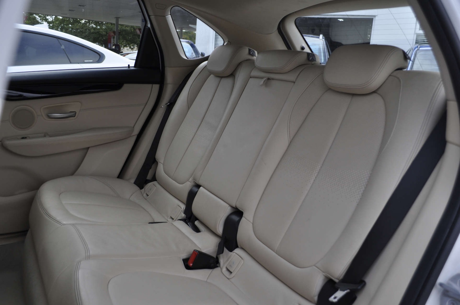 Used BMW 2 Series 2017 for sale - 76601149: Photo 11