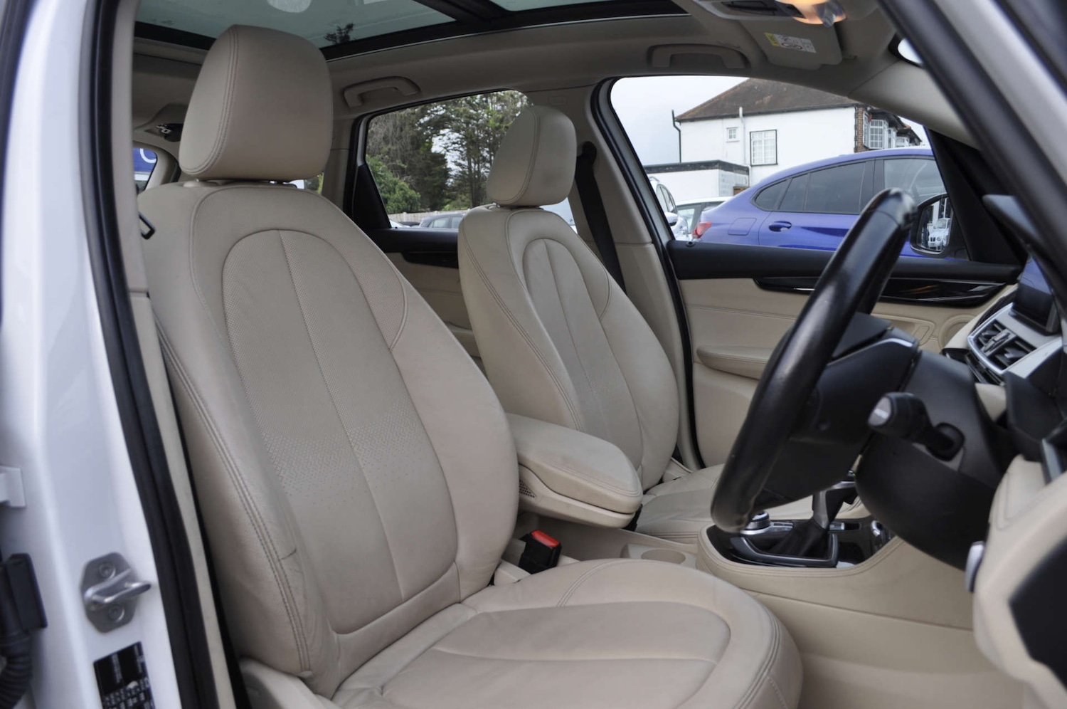 Used BMW 2 Series 2017 for sale - 76601149: Photo 8