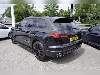 Used Volkswagen Touareg 2022 for sale - 78885299: Photo