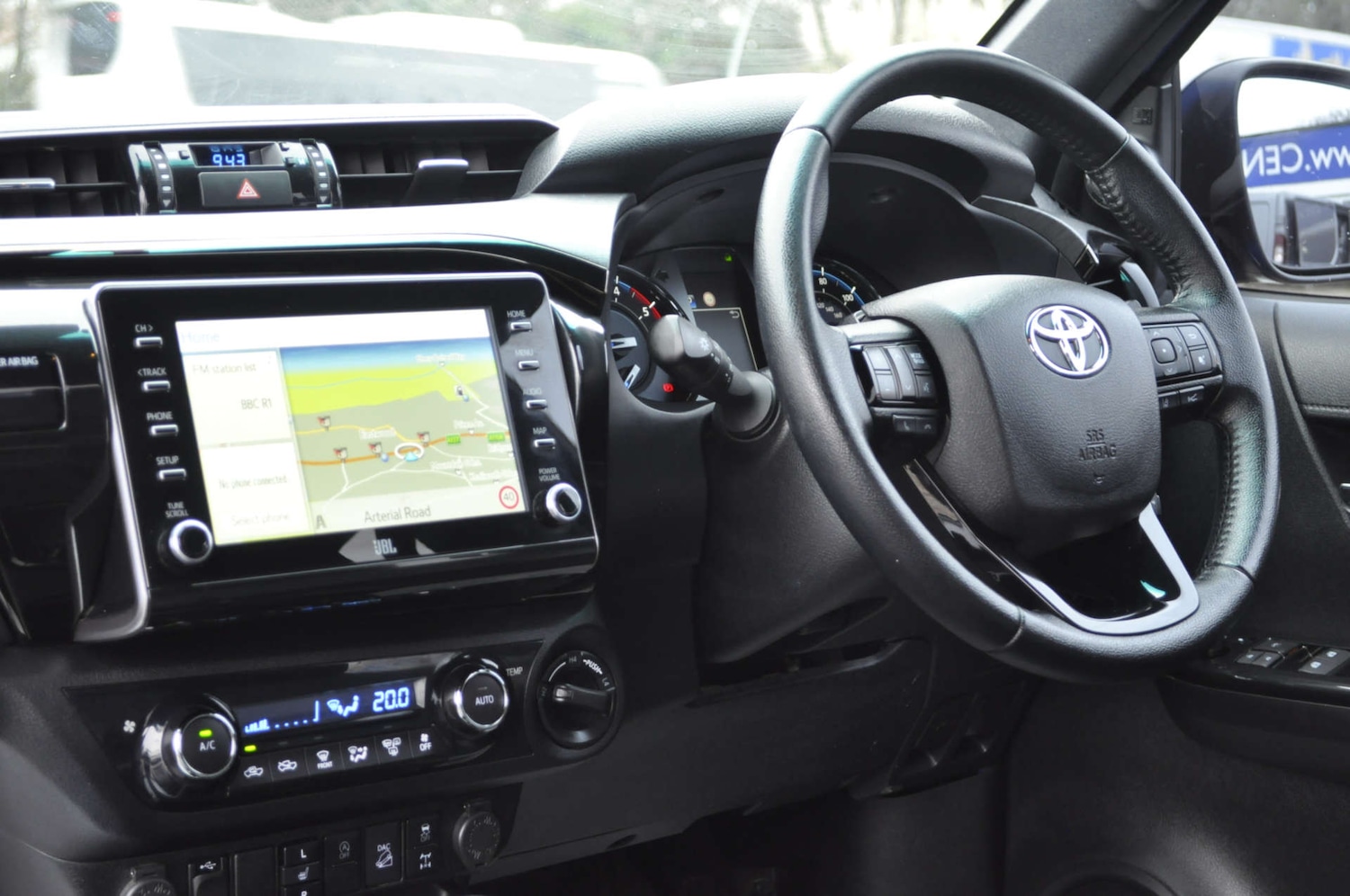 Used Toyota Hilux 2020 for sale - 77632188: Photo 13