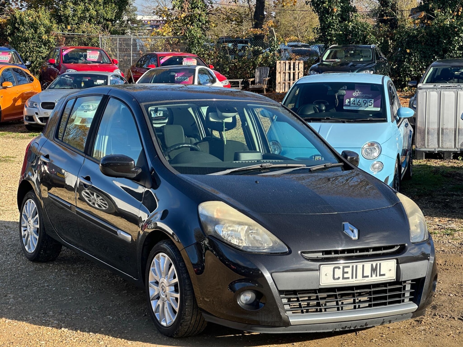 Used Renault Clio 2011 for sale - 76522122: Photo 1
