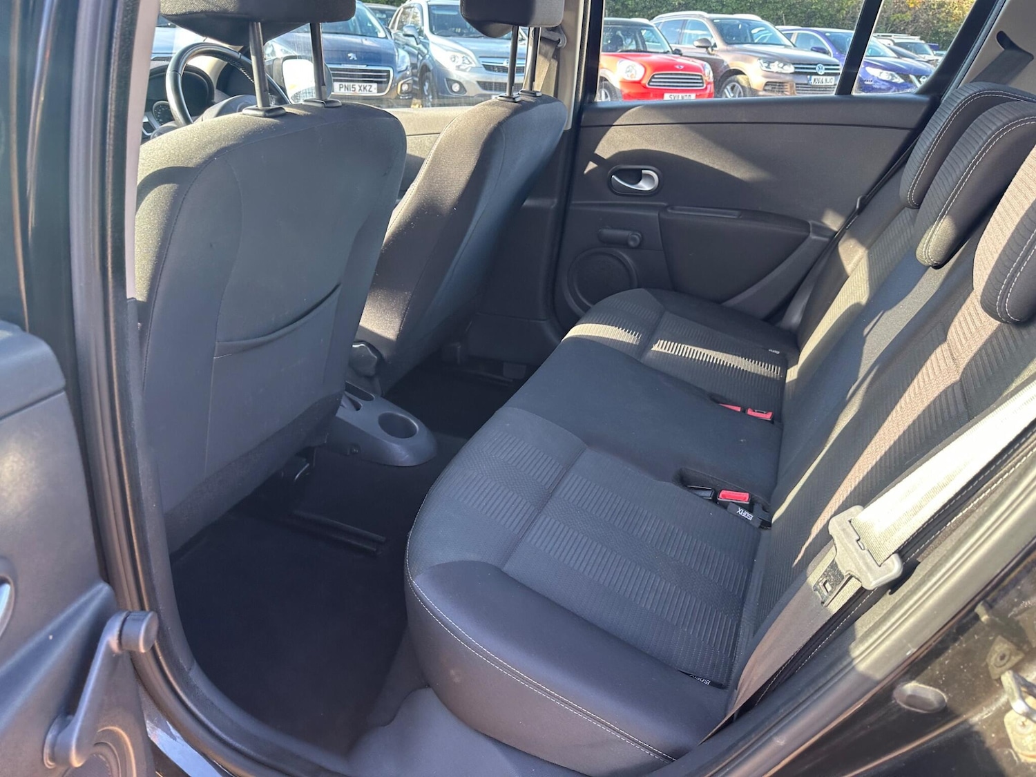 Used Renault Clio 2011 for sale - 76522122: Photo 12