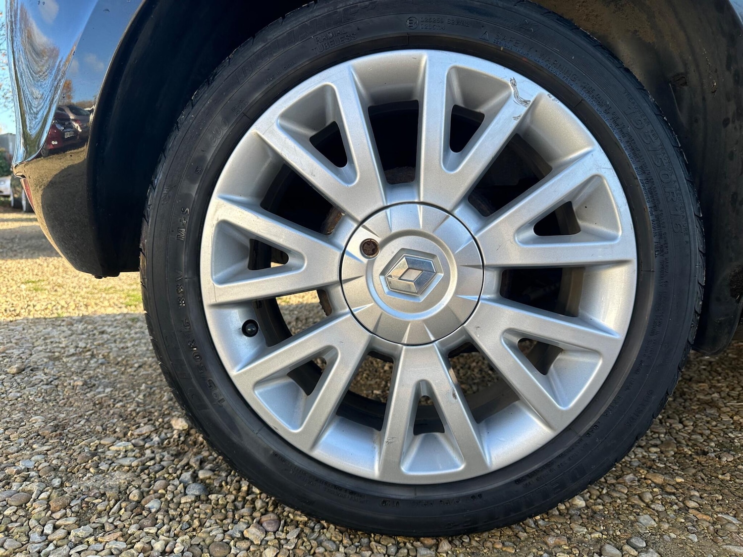 Used Renault Clio 2011 for sale - 76522122: Photo 8