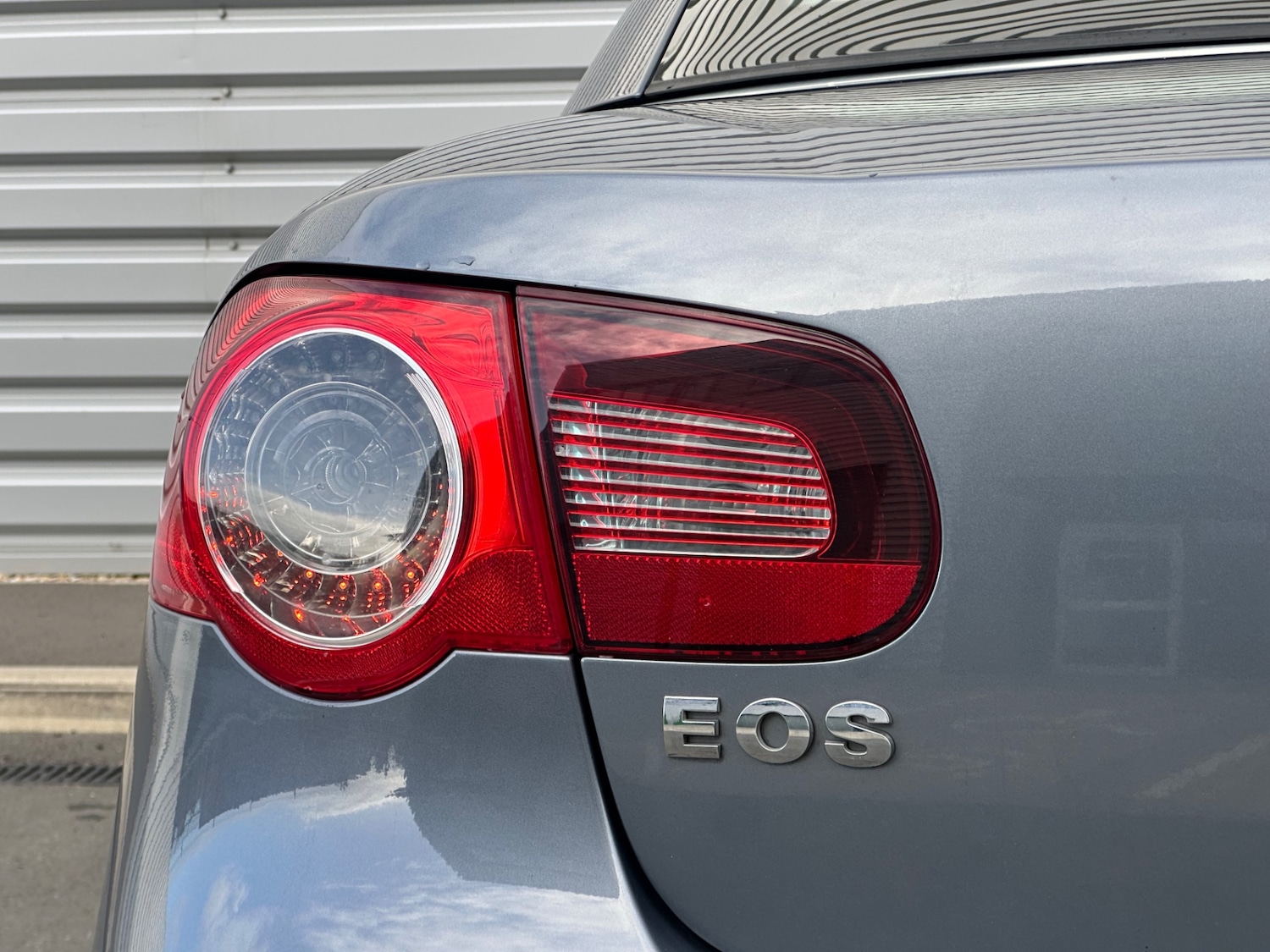 Used Volkswagen EOS 2010 for sale - 76640424: Photo 16