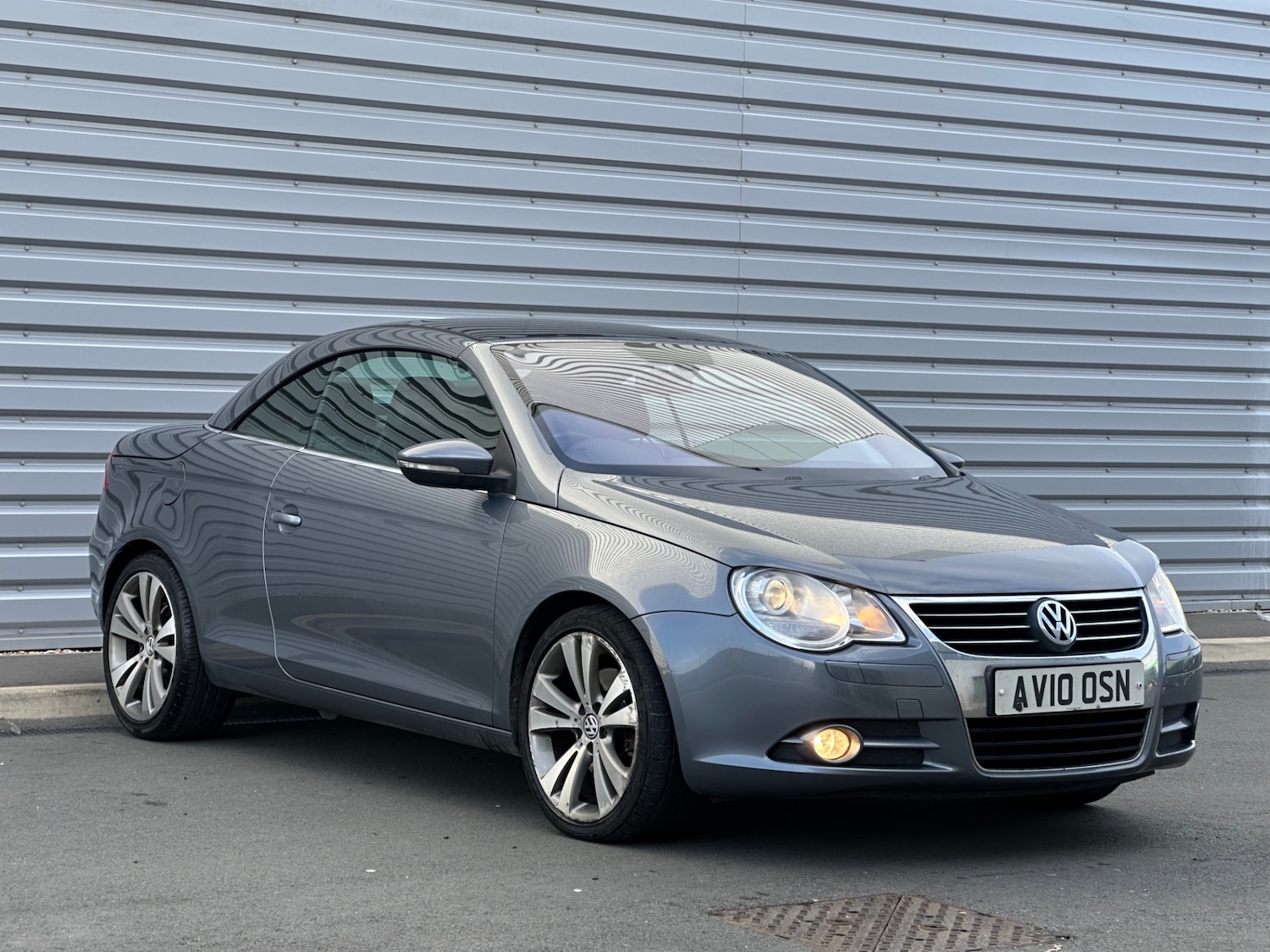 Used Volkswagen EOS 2010 for sale - 76640424: Photo 2