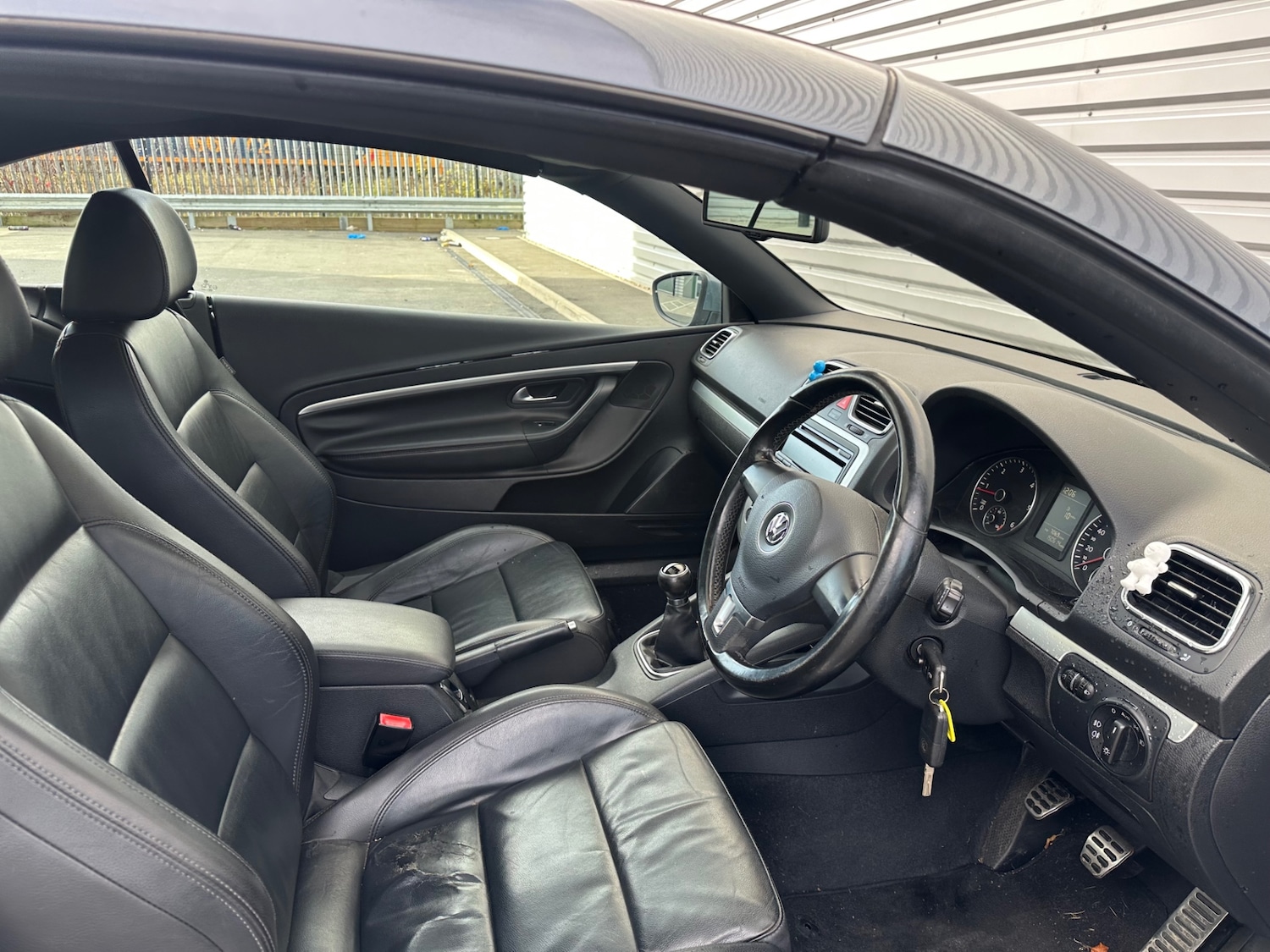 Used Volkswagen EOS 2010 for sale - 76640424: Photo 21