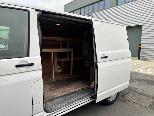 Used Volkswagen Transporter 2019 for sale - 76282728: Photo 26