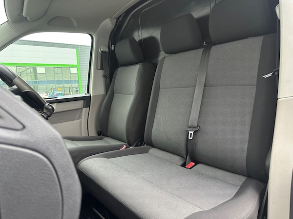 Used Volkswagen Transporter 2019 for sale - 76282728: Photo 28