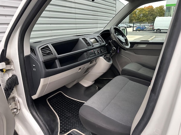Used Volkswagen Transporter 2019 for sale - 76282728: Photo 30