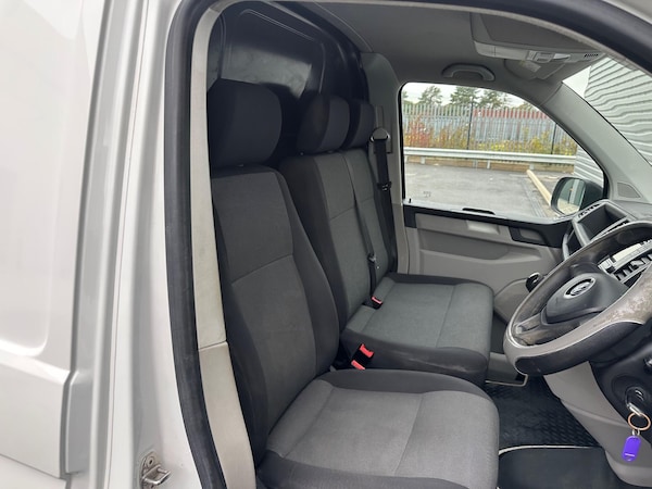 Used Volkswagen Transporter 2019 for sale - 76282728: Photo 32
