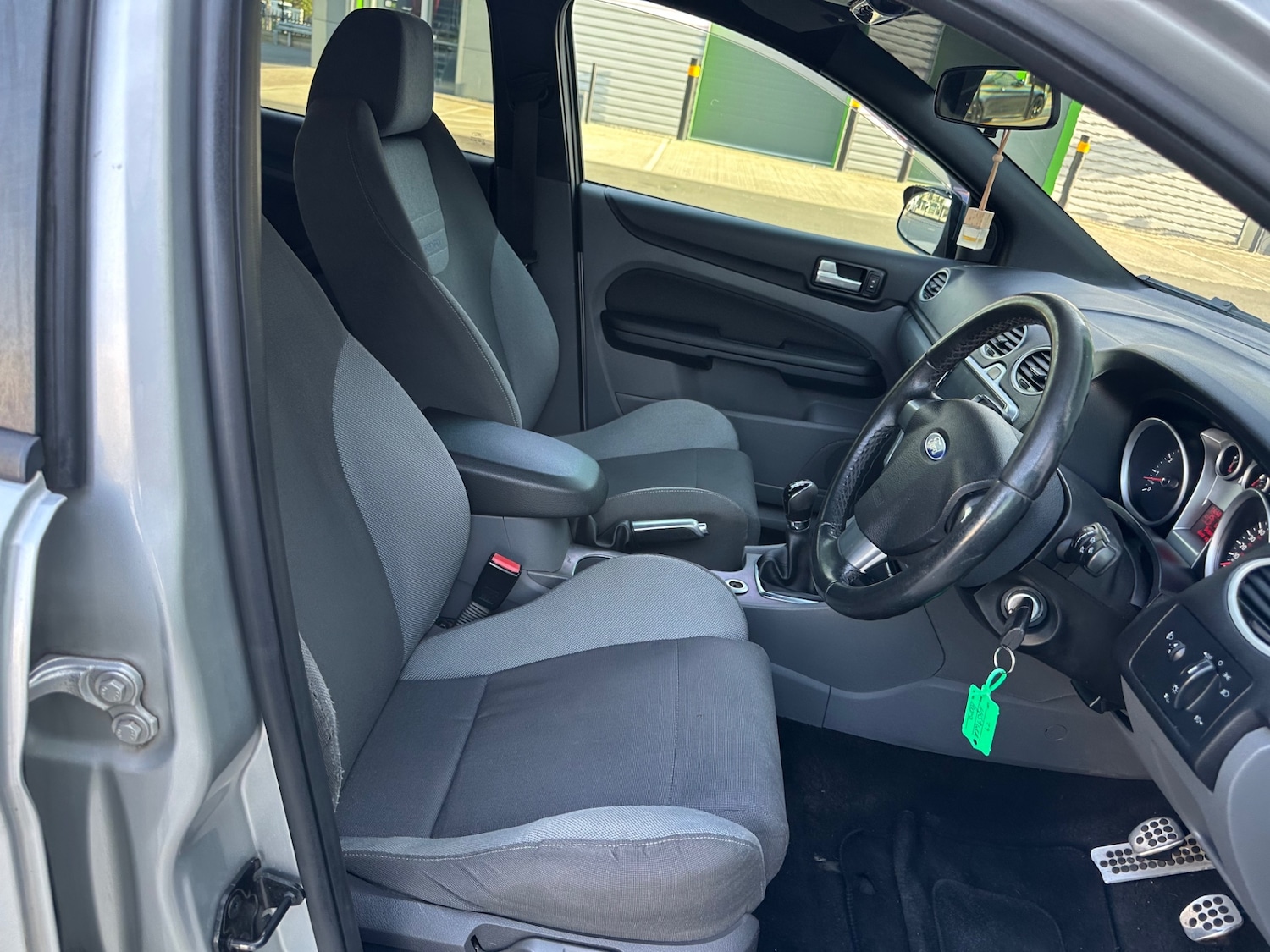 Used Ford Focus 2009 for sale - 78169128: Photo 33