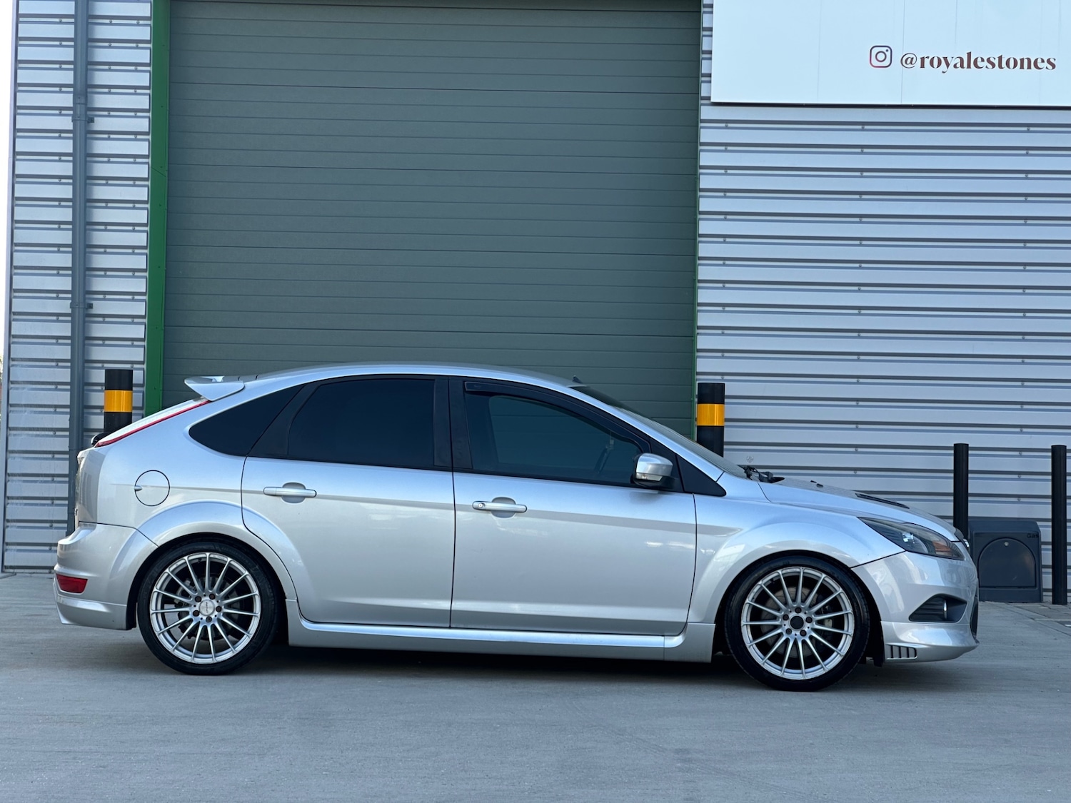 Used Ford Focus 2009 for sale - 78169128: Photo 9