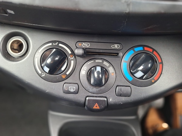 Used Nissan Micra 2009 for sale - 75508343: Photo 14