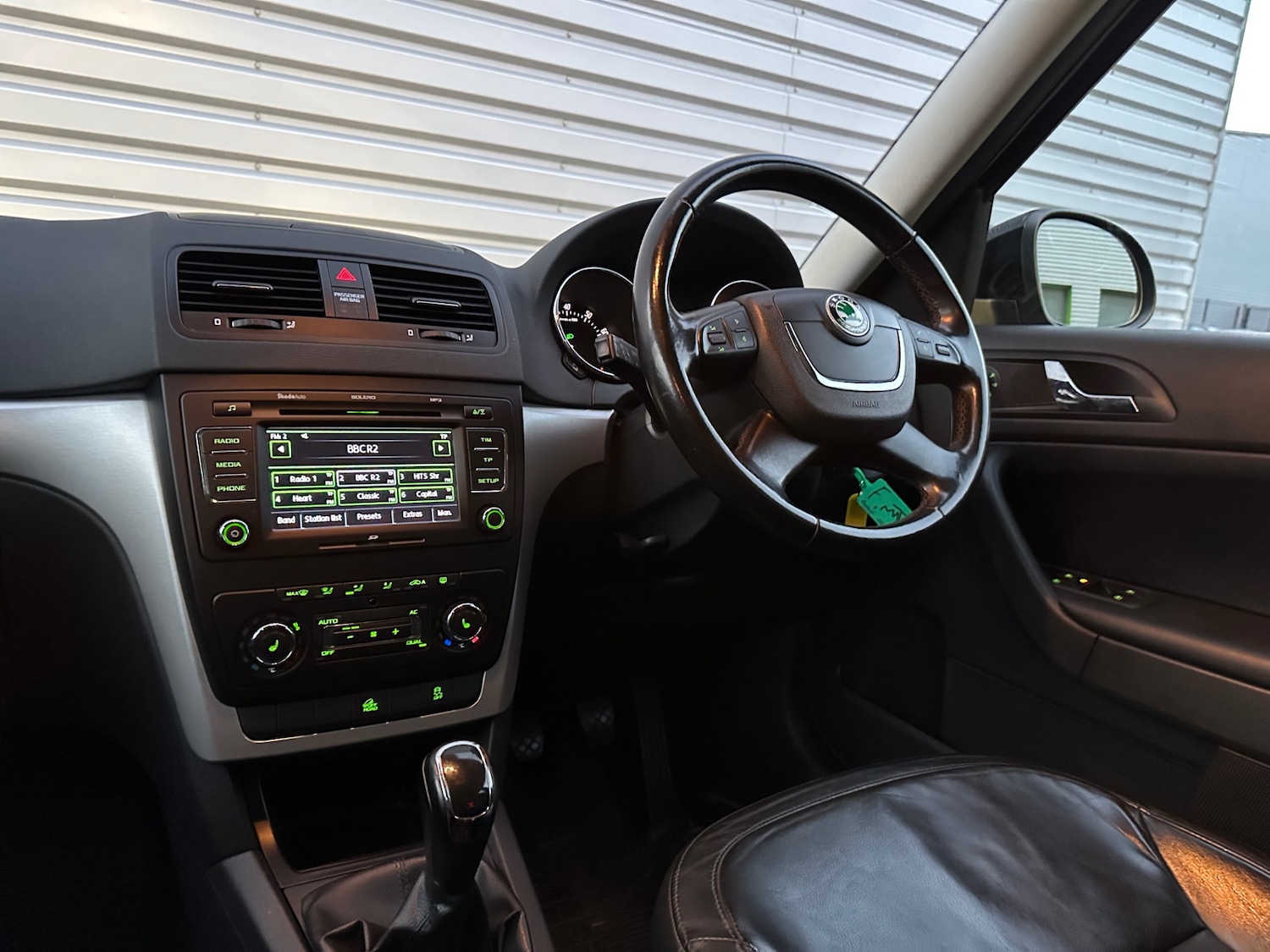 Used Skoda Yeti 2011 for sale - 76662468: Photo 28