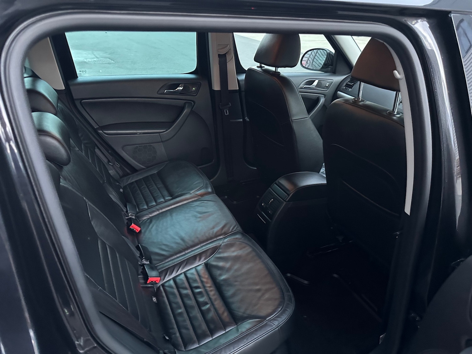 Used Skoda Yeti 2011 for sale - 76662468: Photo 40