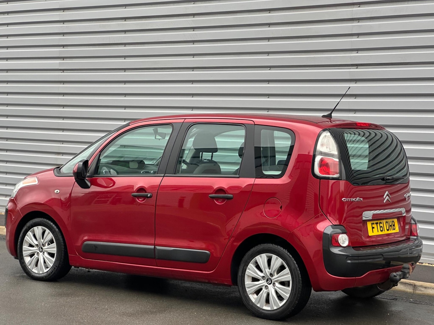 Used Citroen C3 Picasso 2012 for sale - 76781104: Photo 10