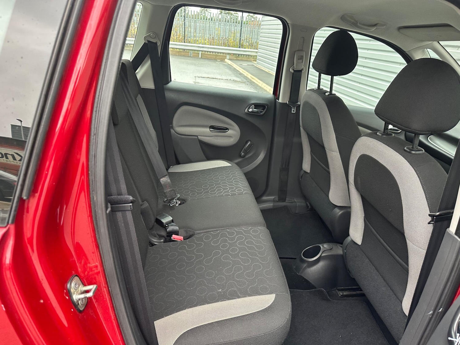 Used Citroen C3 Picasso 2012 for sale - 76781104: Photo 26