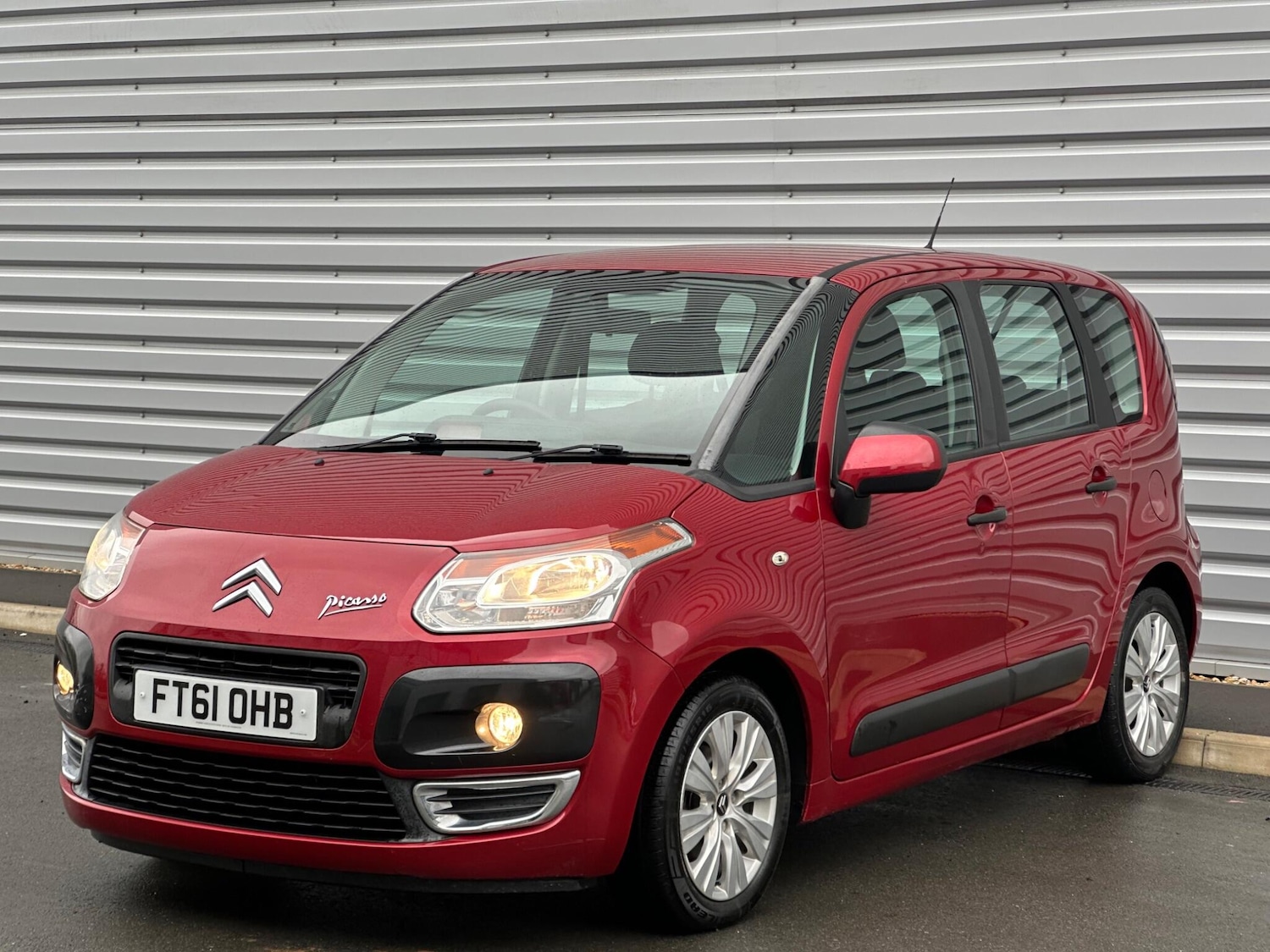 Used Citroen C3 Picasso 2012 for sale - 76781104: Photo 5