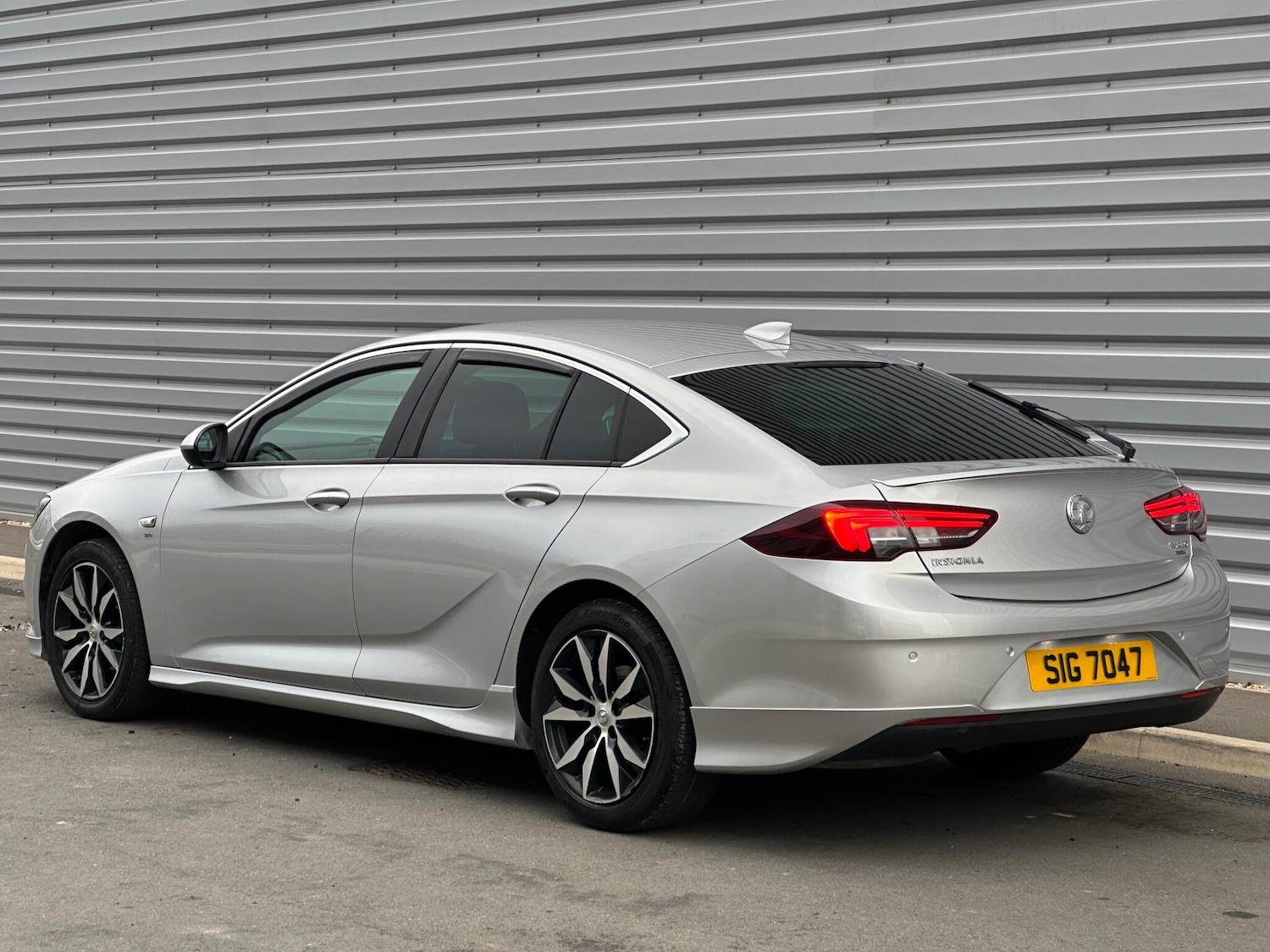 Used Vauxhall Insignia 2017 for sale - 76781250: Photo 18