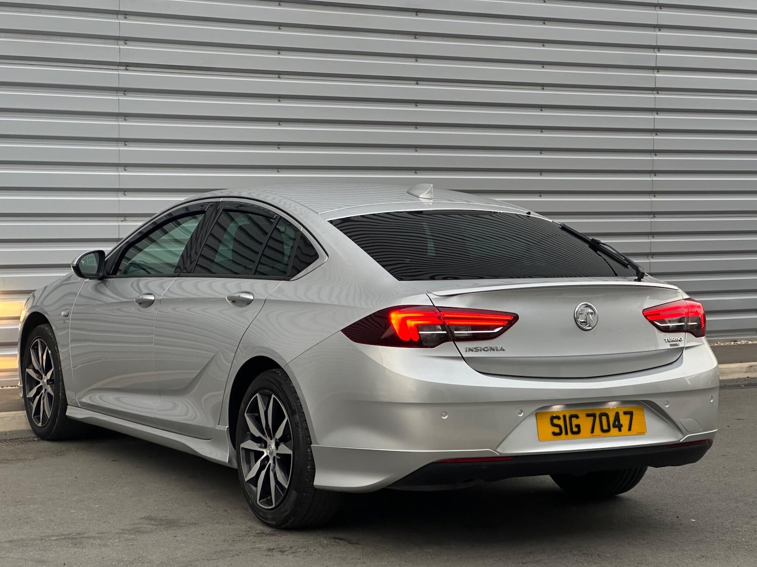 Used Vauxhall Insignia 2017 for sale - 76781250: Photo 20