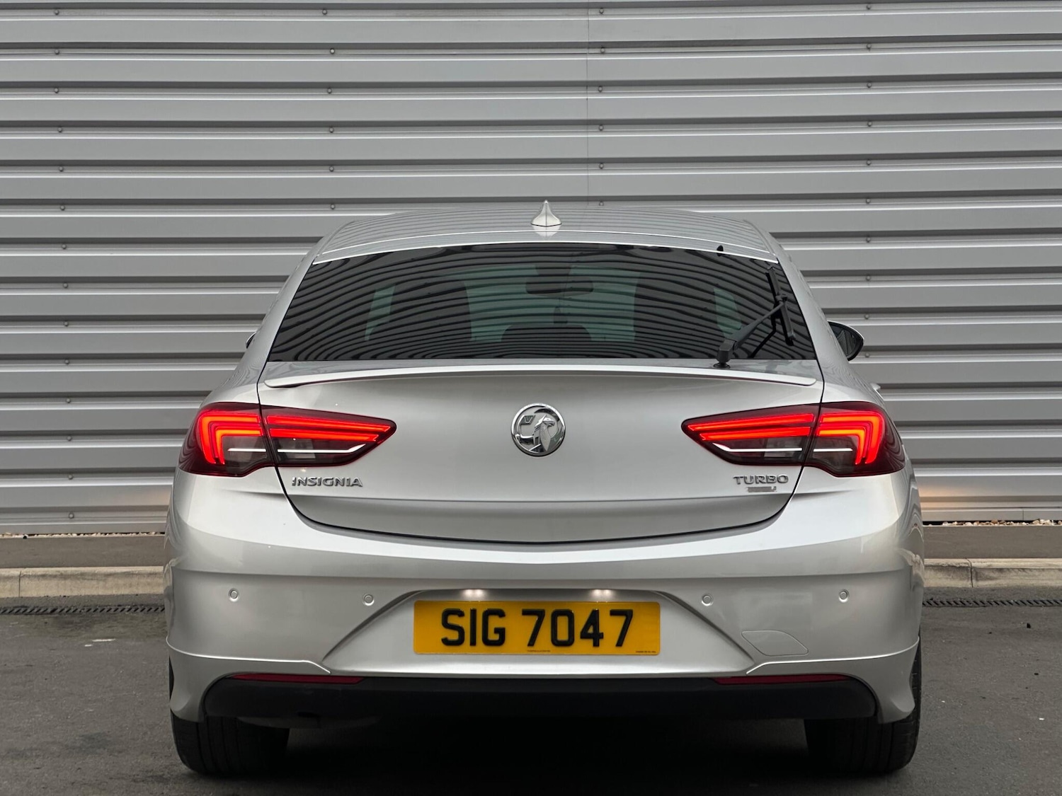 Used Vauxhall Insignia 2017 for sale - 76781250: Photo 21