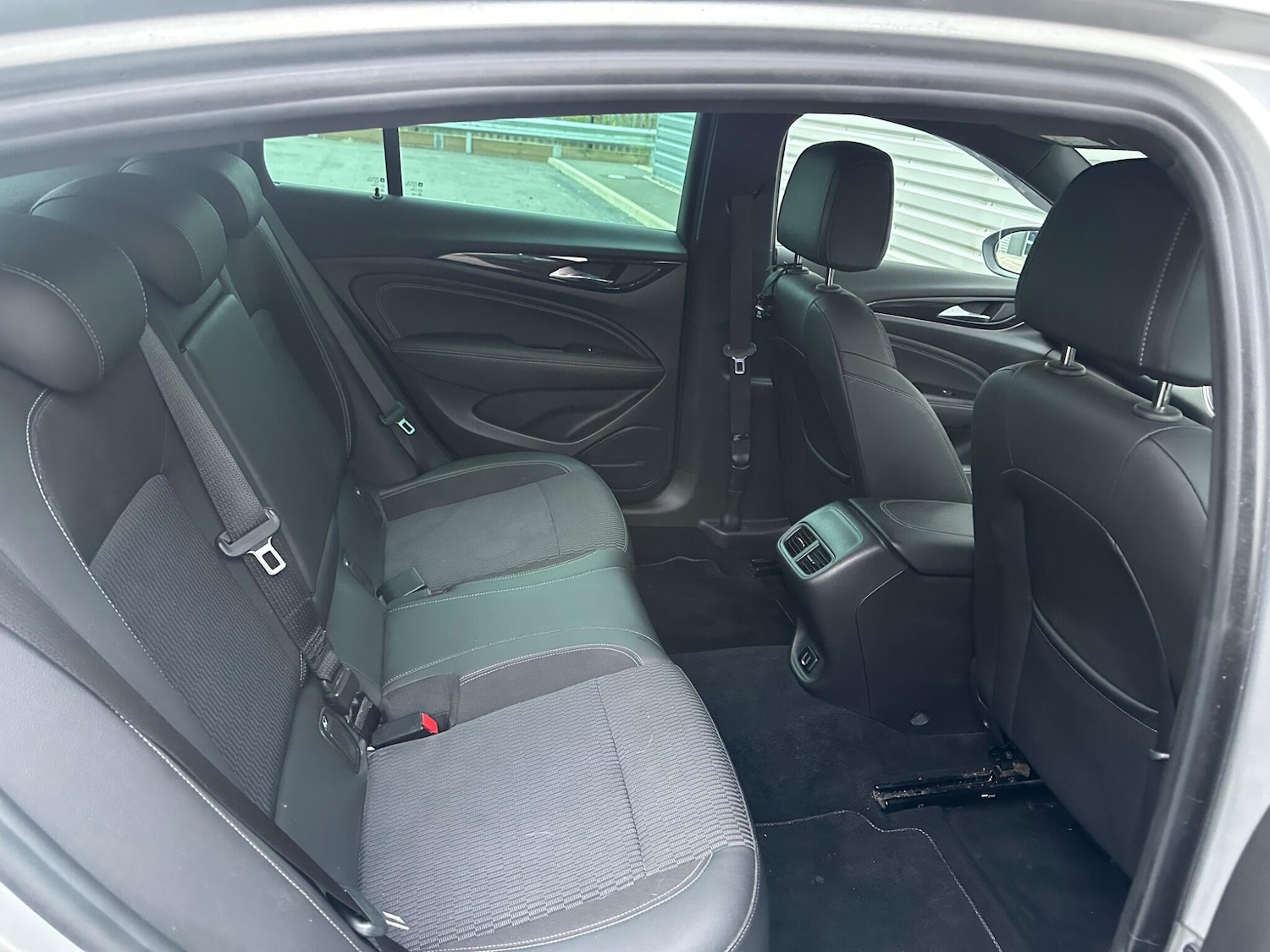 Used Vauxhall Insignia 2017 for sale - 76781250: Photo 36